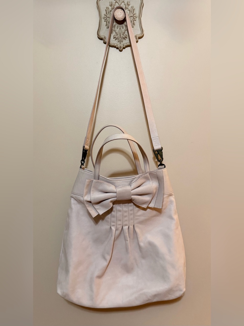 RED Valentino Large Pale Pink Bow Leather Shoulder Bag